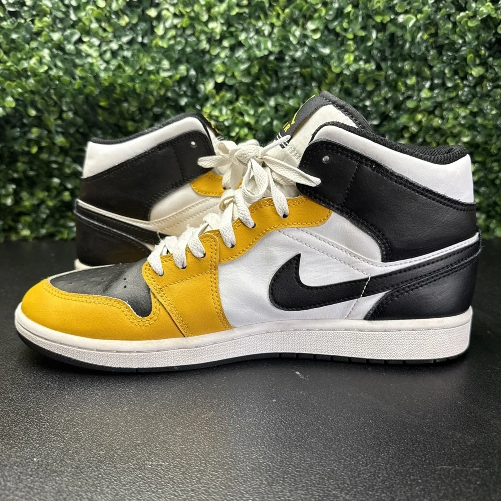 Jordan Air Jordan 1 Mid Yellow Men's Sneakers Size 9.5 DQ8426-701
